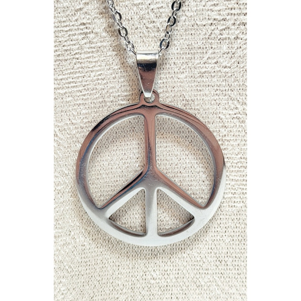 Large Peace Sign Necklace Silver Tone Pendant New 20 Inch Chain Unisex